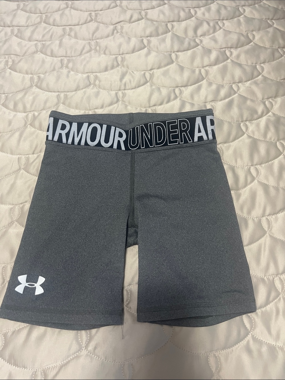 Under Armour Women's Dark Gray Compression Bike Shorts with Branded Waistband